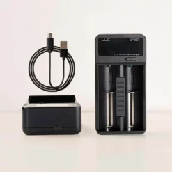 Efest LUC V2 高品質充電器 Type-C